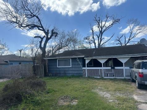 2003 Thonig Road Houston TX 77055