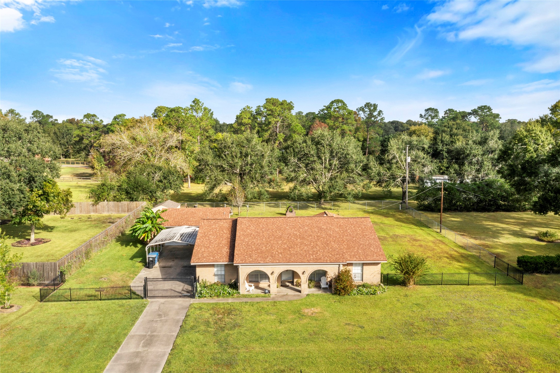 2306 Westfield Street Alvin TX 77511