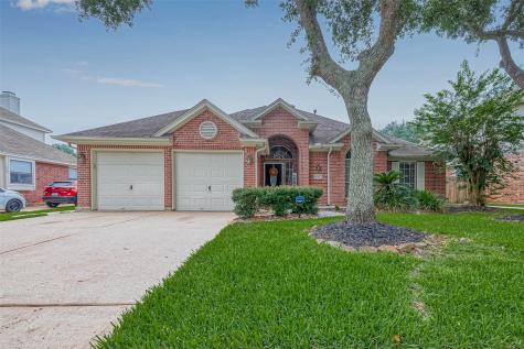 3805 Sunrise Drive Pearland TX 77581