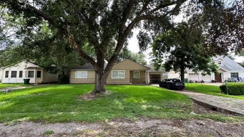 1304 Pirtle Street La Marque TX 77568