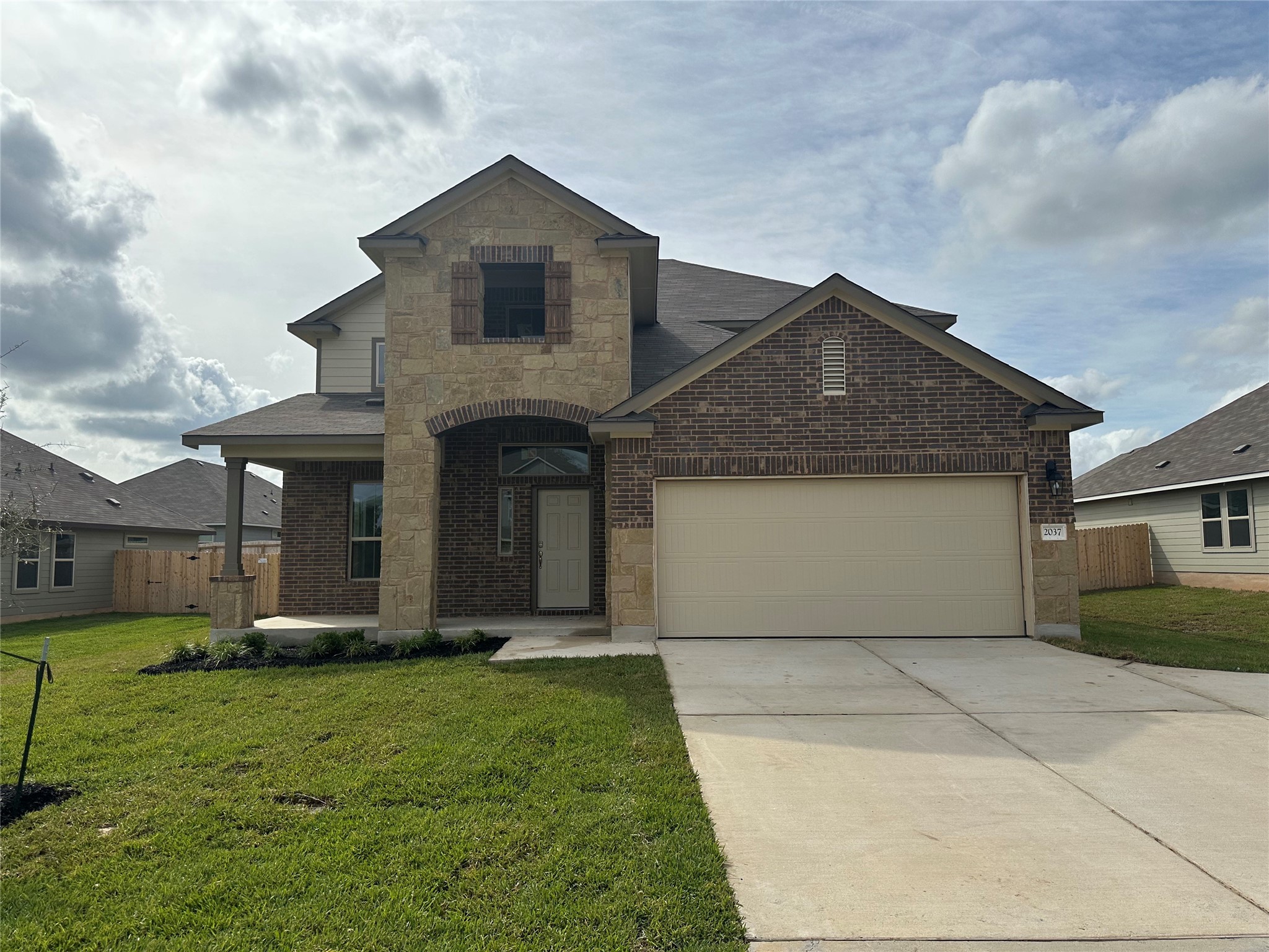 2037 Rock Ridge Avenue Bryan TX 77807