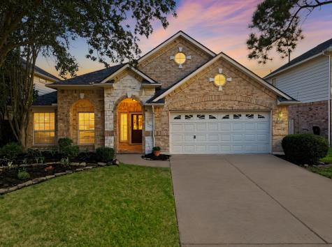17242 Shallow Lake Lane Houston TX 77095