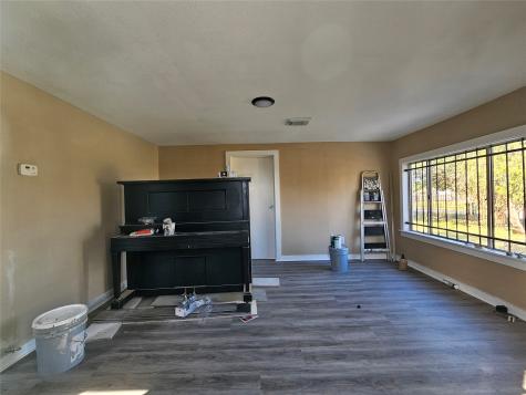 6215 Lavender Street Houston TX 77026