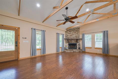 28048 Denn Lane Montgomery TX 77356
