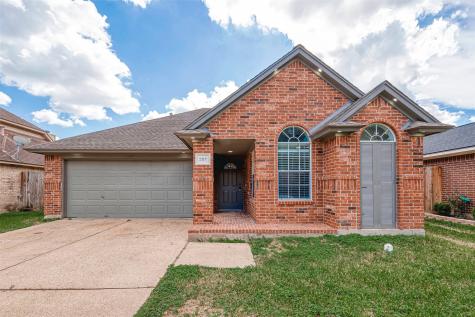 307 Kensington Court Pasadena TX 77502