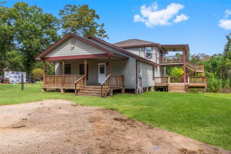 356 River Lakes Road Goodrich TX 77335