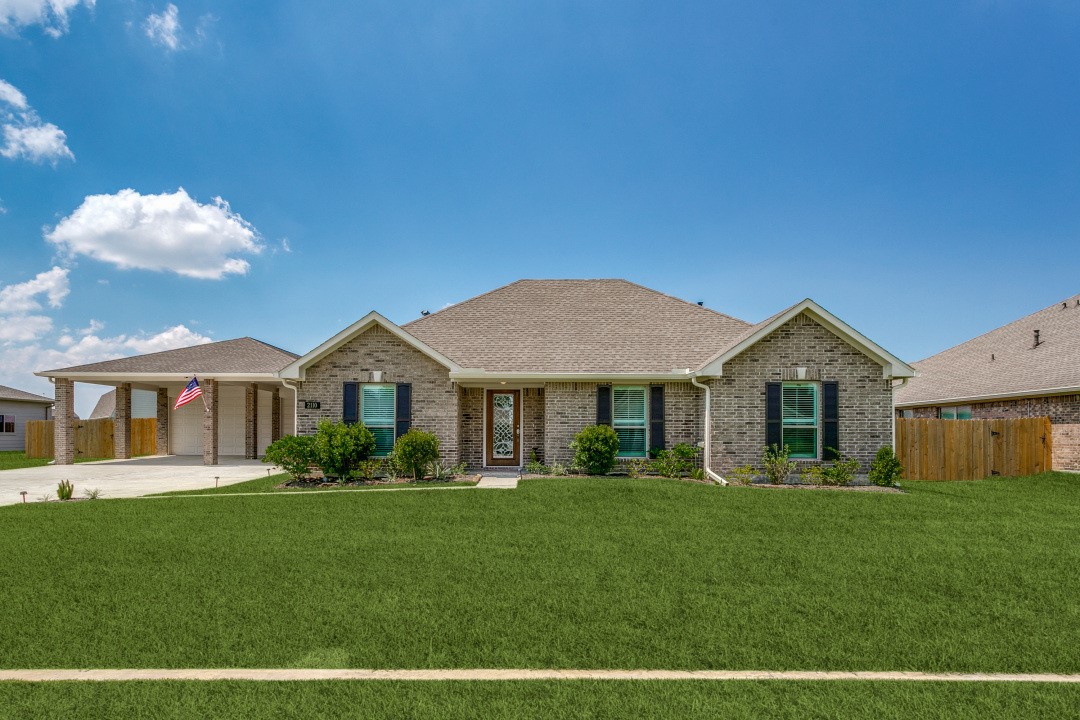 2110 Yavapai Street Dickinson TX 77539