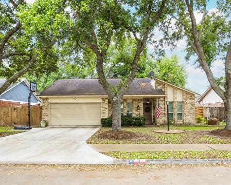 3 Columbella Street Bay City TX 77414