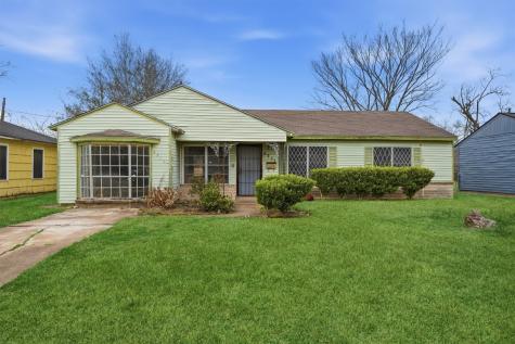 5711 Belmark Street Houston TX 77033