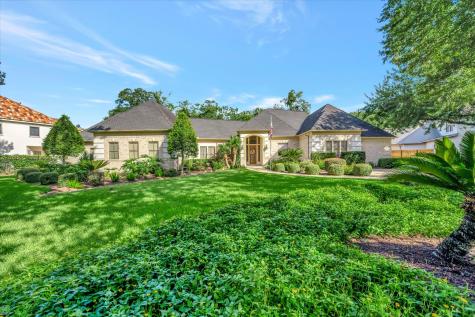 2811 Acorn Wood Way Houston TX 77059