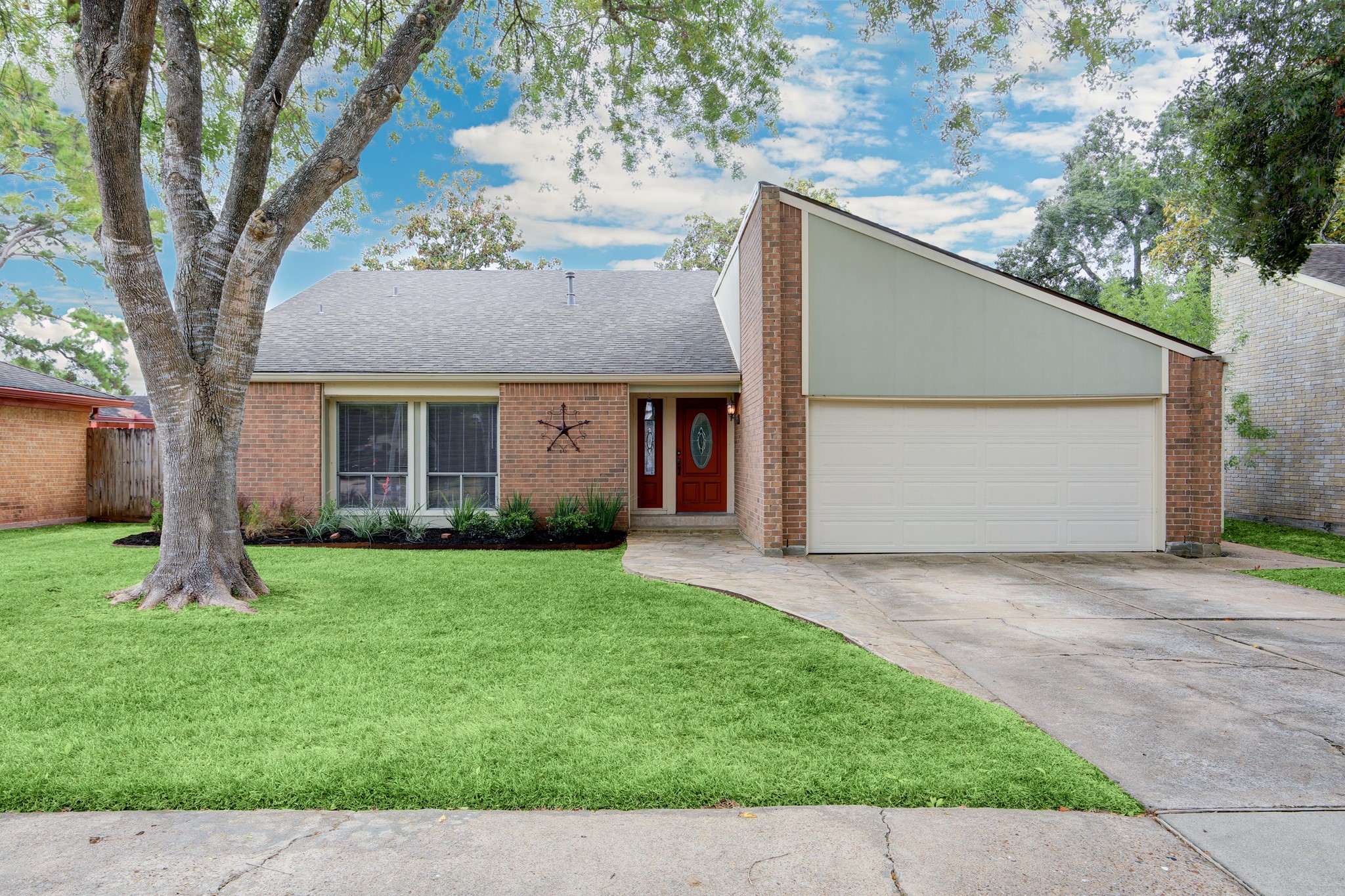 15910 Echo Hill Drive Houston TX 77059