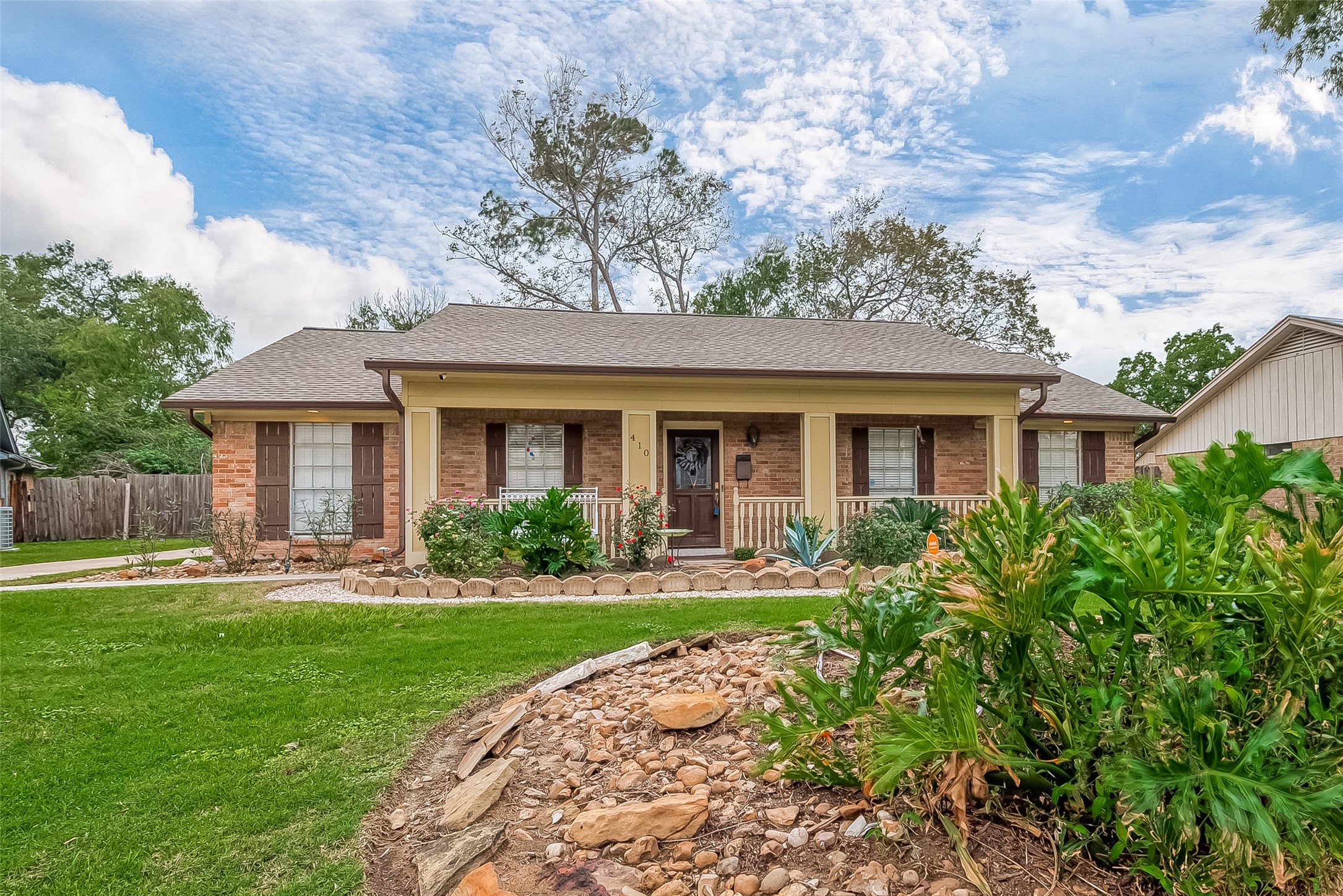 410 Taranto Lane Houston TX 77015