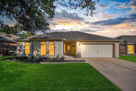 5614 Village Park Drive Katy TX 77493