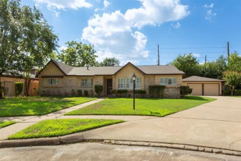 10614 Raydell Drive Houston TX 77031