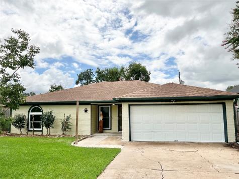 224 S Lobit Street La Porte TX 77571