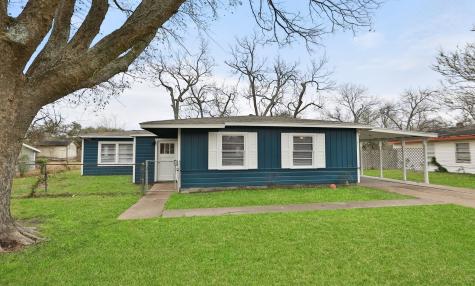 411 Honeysuckle Drive La Marque TX 77568
