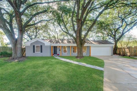 11054 Waxwing Street Houston TX 77035