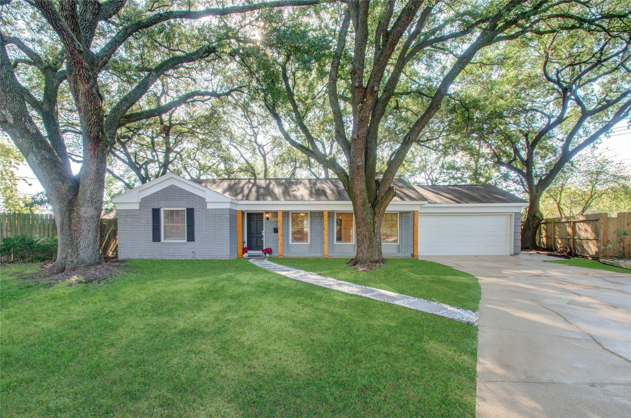 11054 Waxwing Street Houston TX 77035
