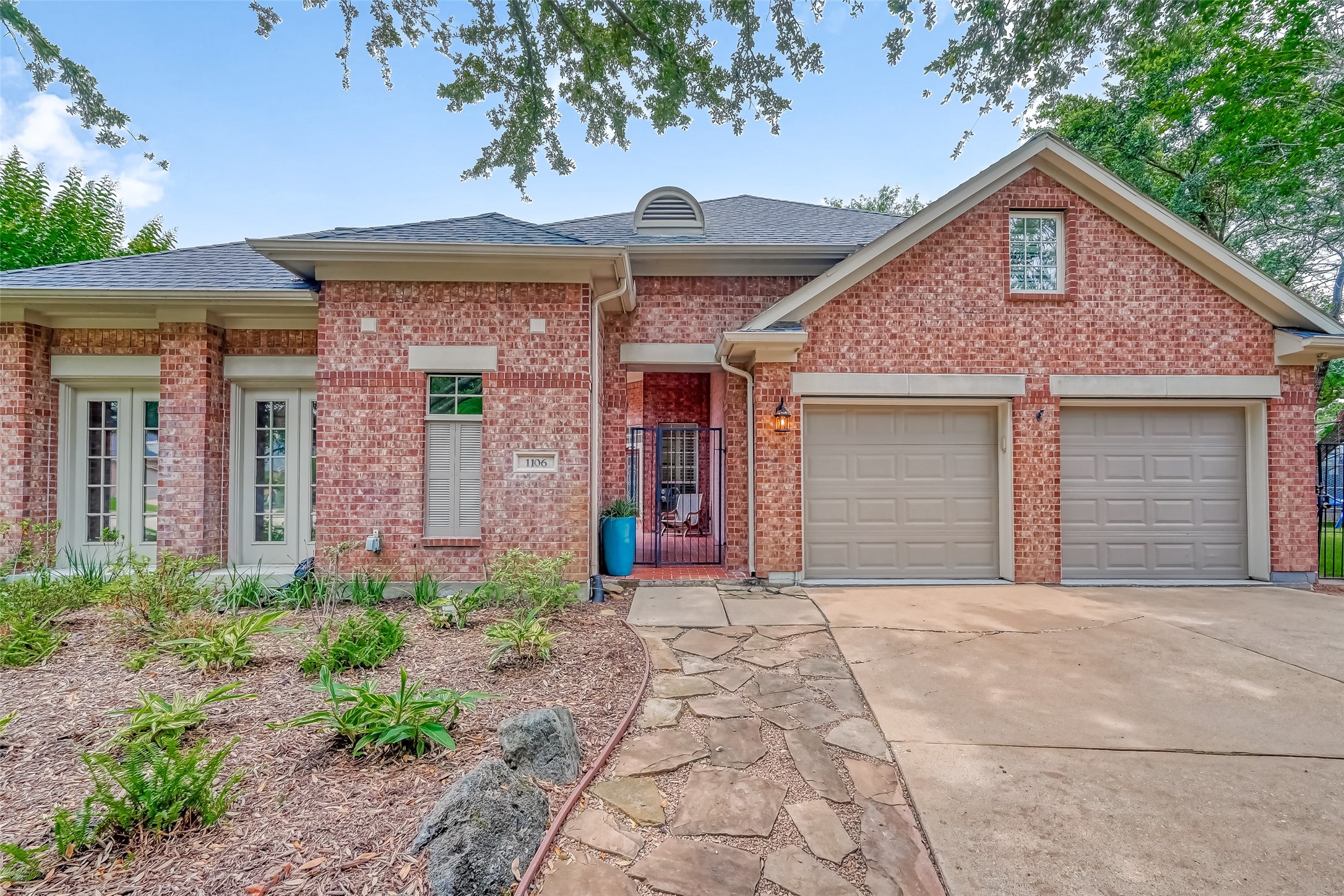 1106 Marbrook Court Houston TX 77077