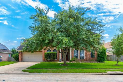 10020 Brookshore Lane Pearland TX 77584