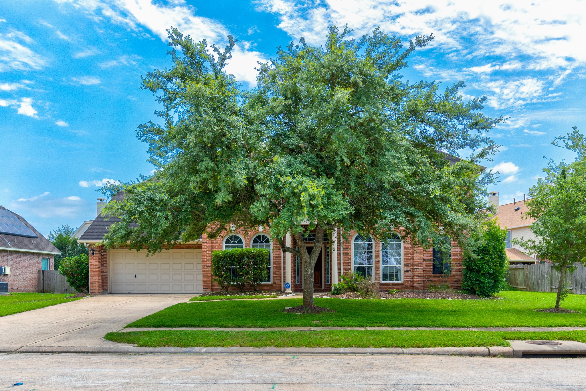 10020 Brookshore Lane Pearland TX 77584