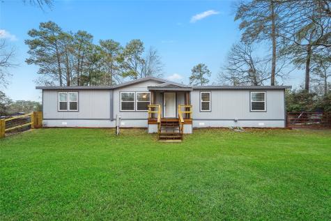 132 Deerwood Street Onalaska TX 77360