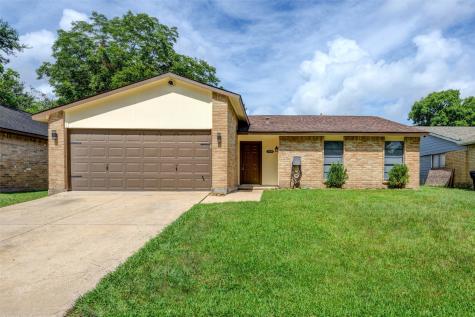 22715 Post Gate Drive Spring TX 77373