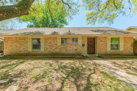 5931 Reamer Street Houston TX 77074