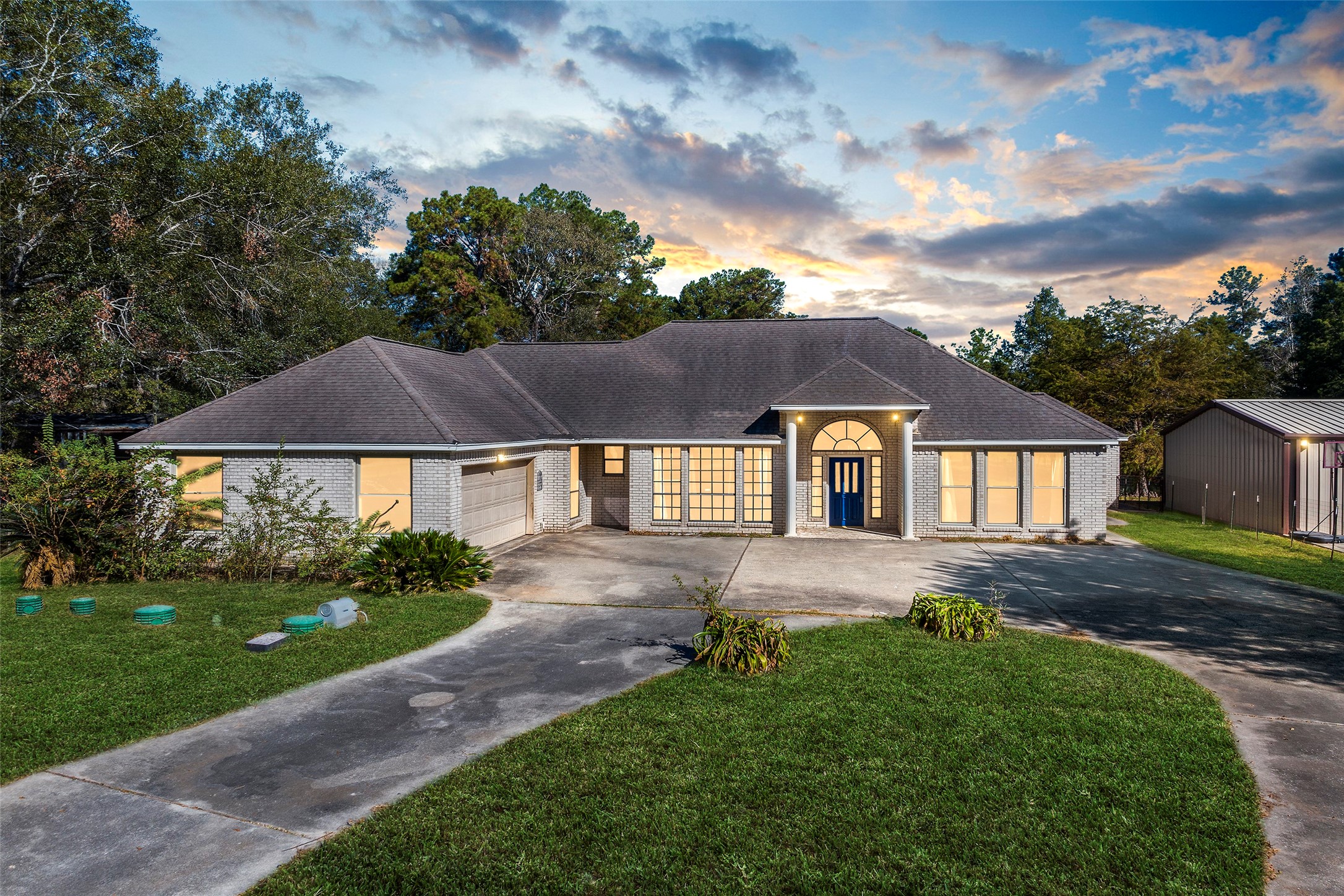 19163 Acorn Hill Drive Conroe TX 77302