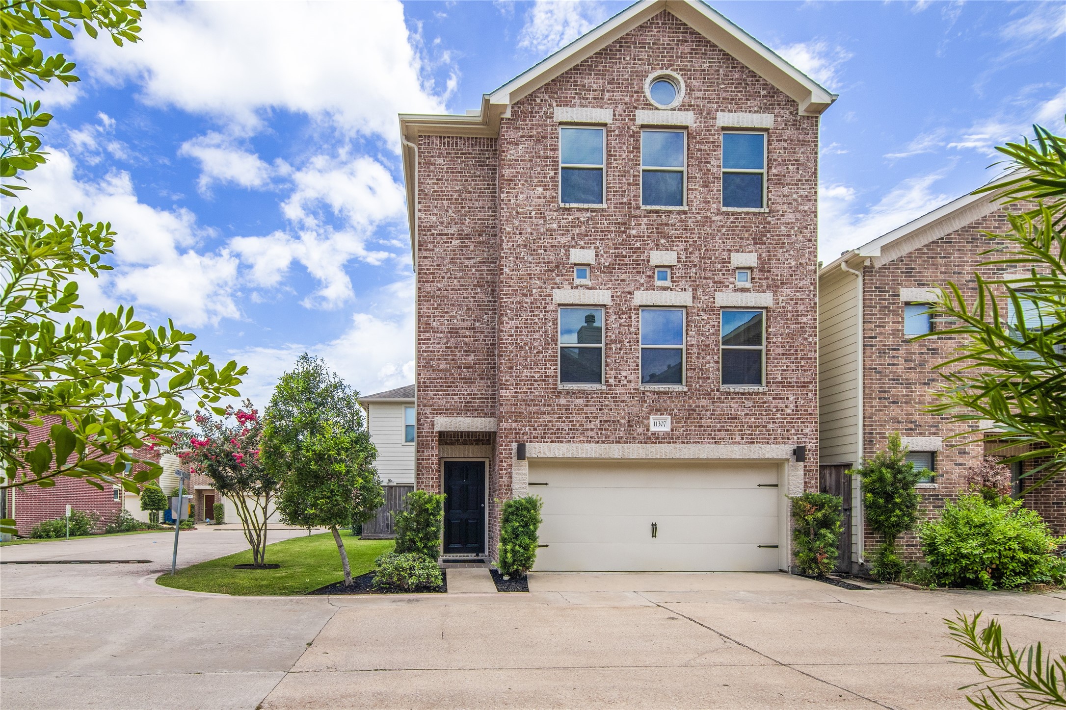 11307 Main Holly Drive Houston TX 77025