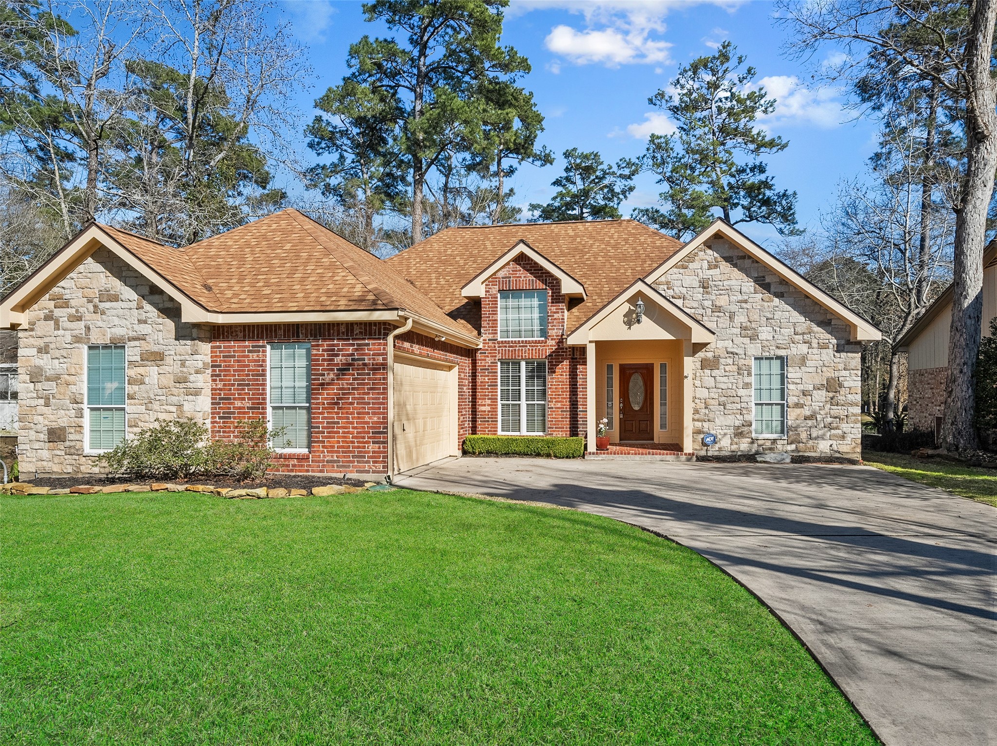 345 Rolling Hills Drive Conroe TX 77304