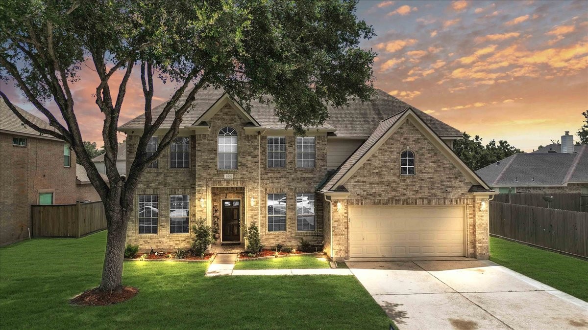 2505 Hidden Creek Drive Pearland TX 77581