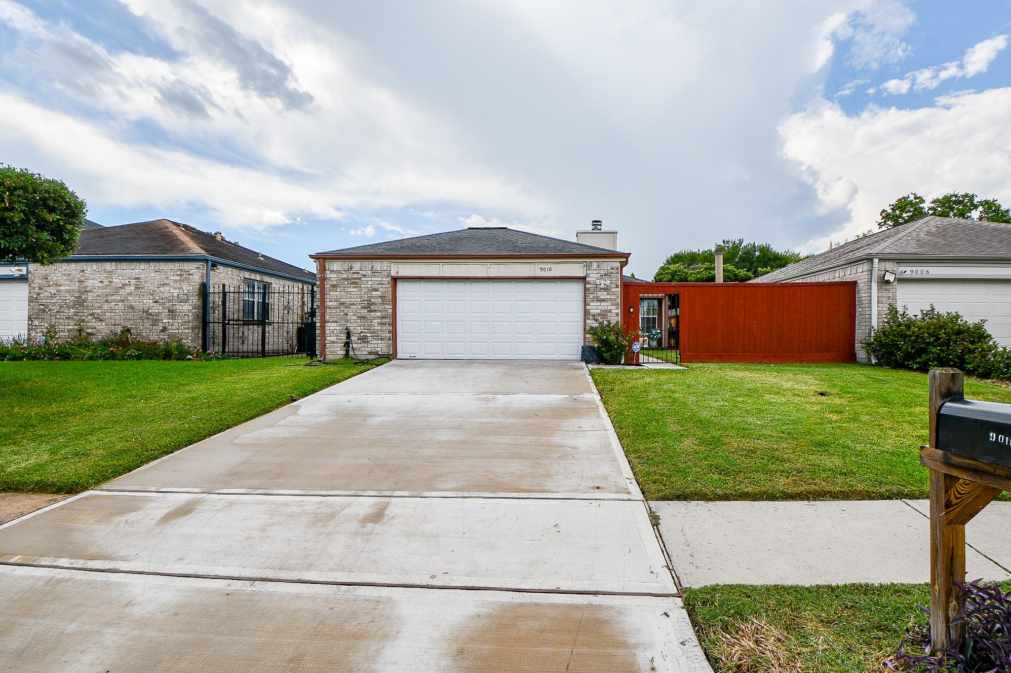 9010 Ketchwood Drive Houston TX 77099
