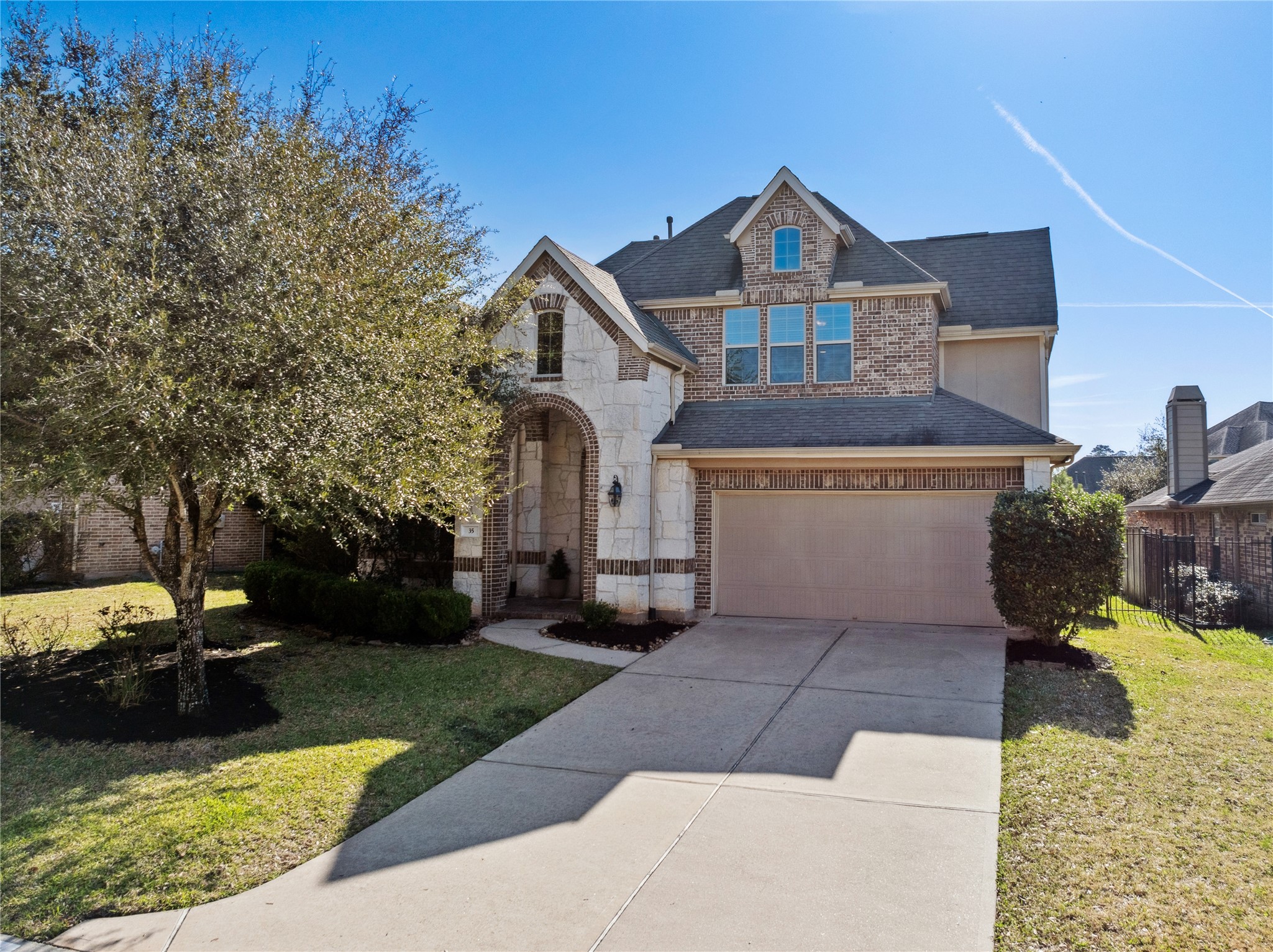35 Hearthshire Circle Magnolia TX 77354