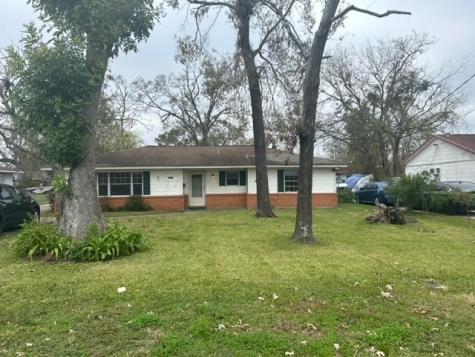 10121 Muscatine Street Houston TX 77029
