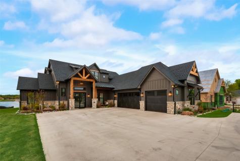 1139 The Shores Drive Corsicana TX 75109