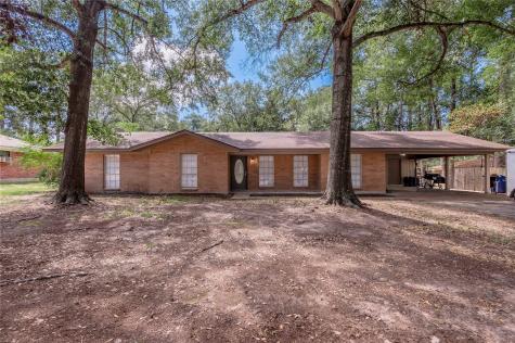 339 Turner Street Huntsville TX 77340