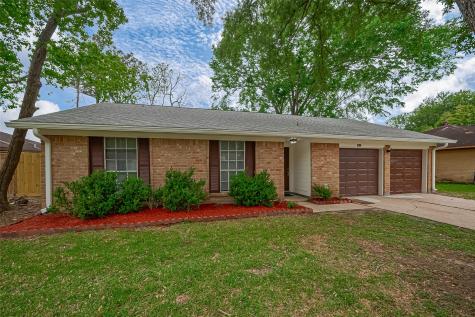 1612 Sleepy Hollow Drive Pearland TX 77581