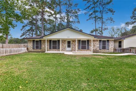 3009 N Winfree Street Dayton TX 77535