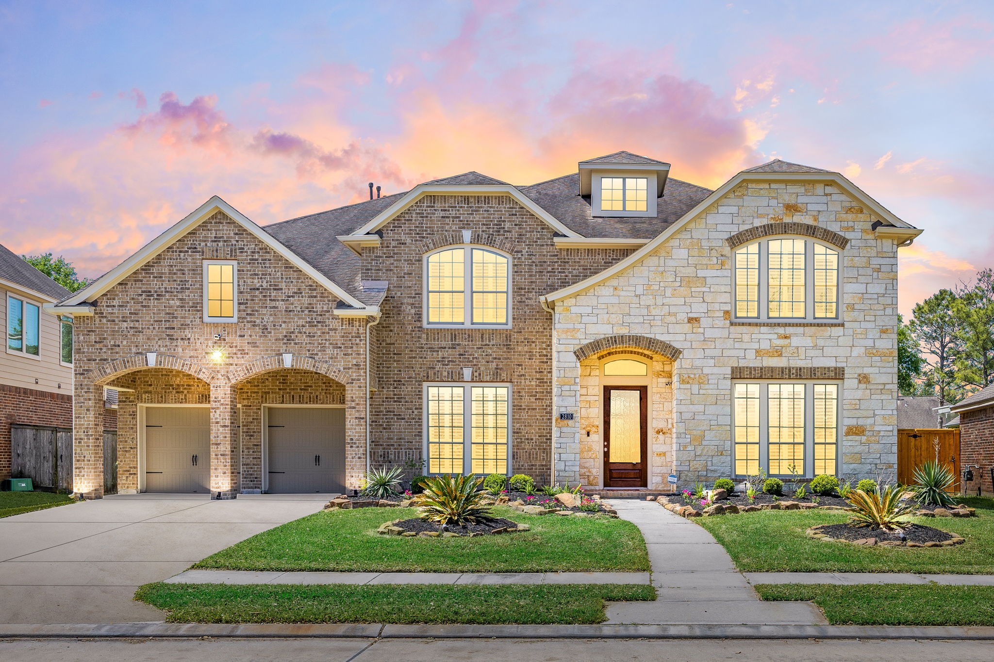 2810 Green Mountain Drive Pearland TX 77584