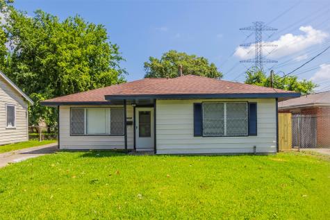 1005 10th Street Galena Park TX 77547