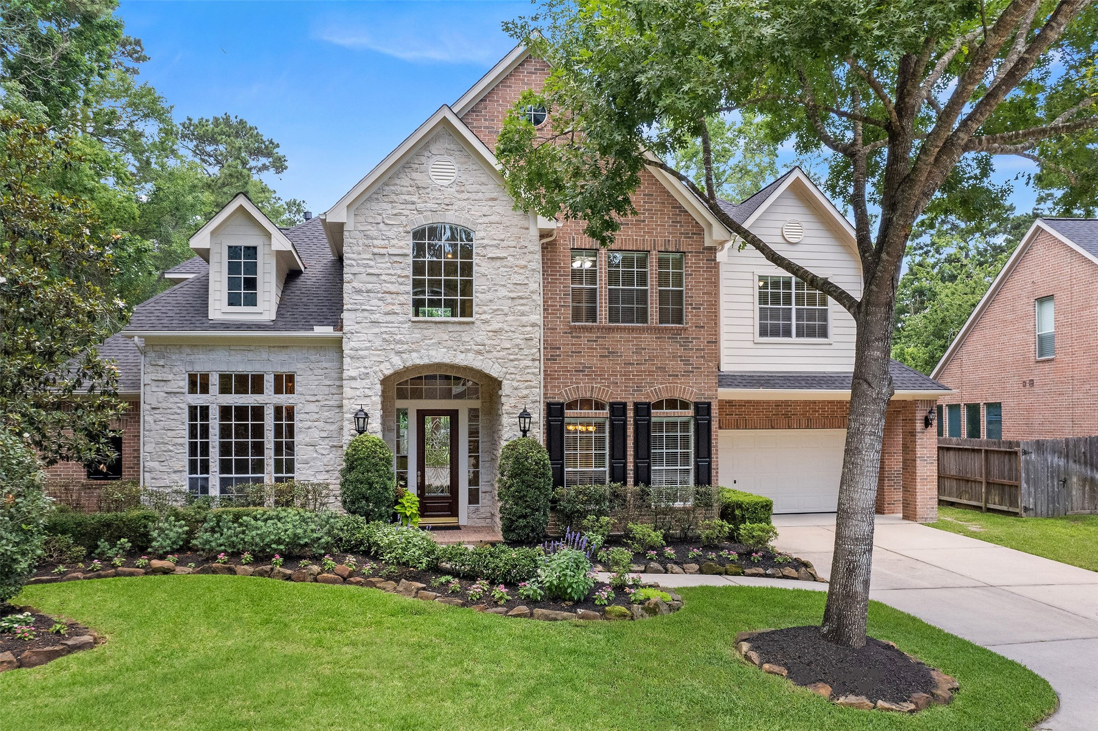 5903 Country Falls Lane Kingwood TX 77345