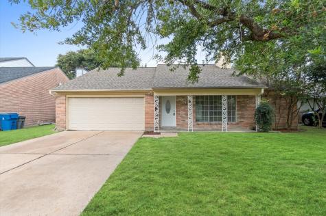 10506 Saddlehorn Trail Houston TX 77064