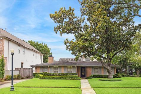 3734 Meadow Lake Lane Houston TX 77027