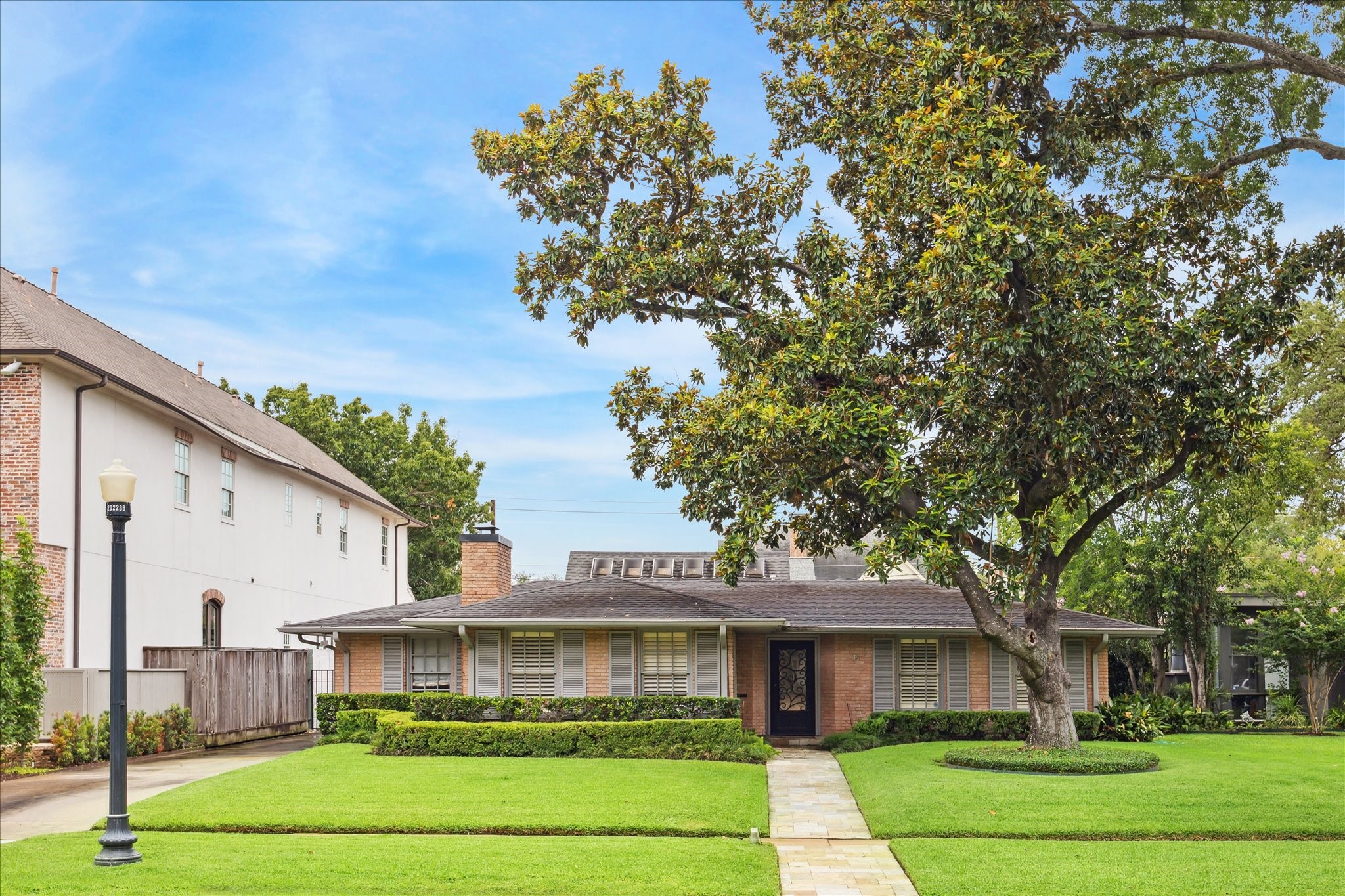 3734 Meadow Lake Lane Houston TX 77027