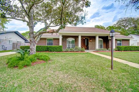 5242 Ariel Street Houston TX 77096