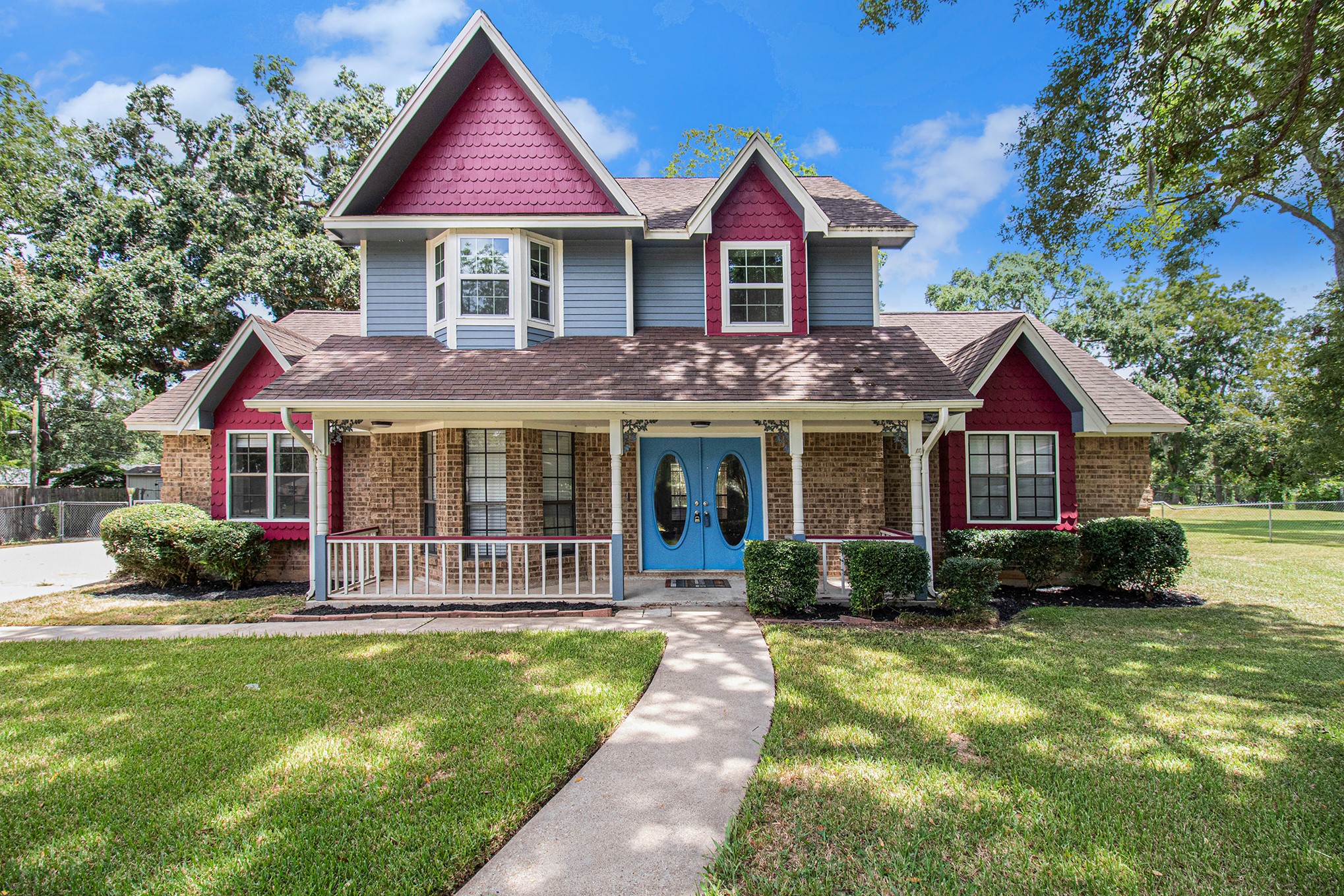 302 Raintree Lane Lake Jackson TX 77566