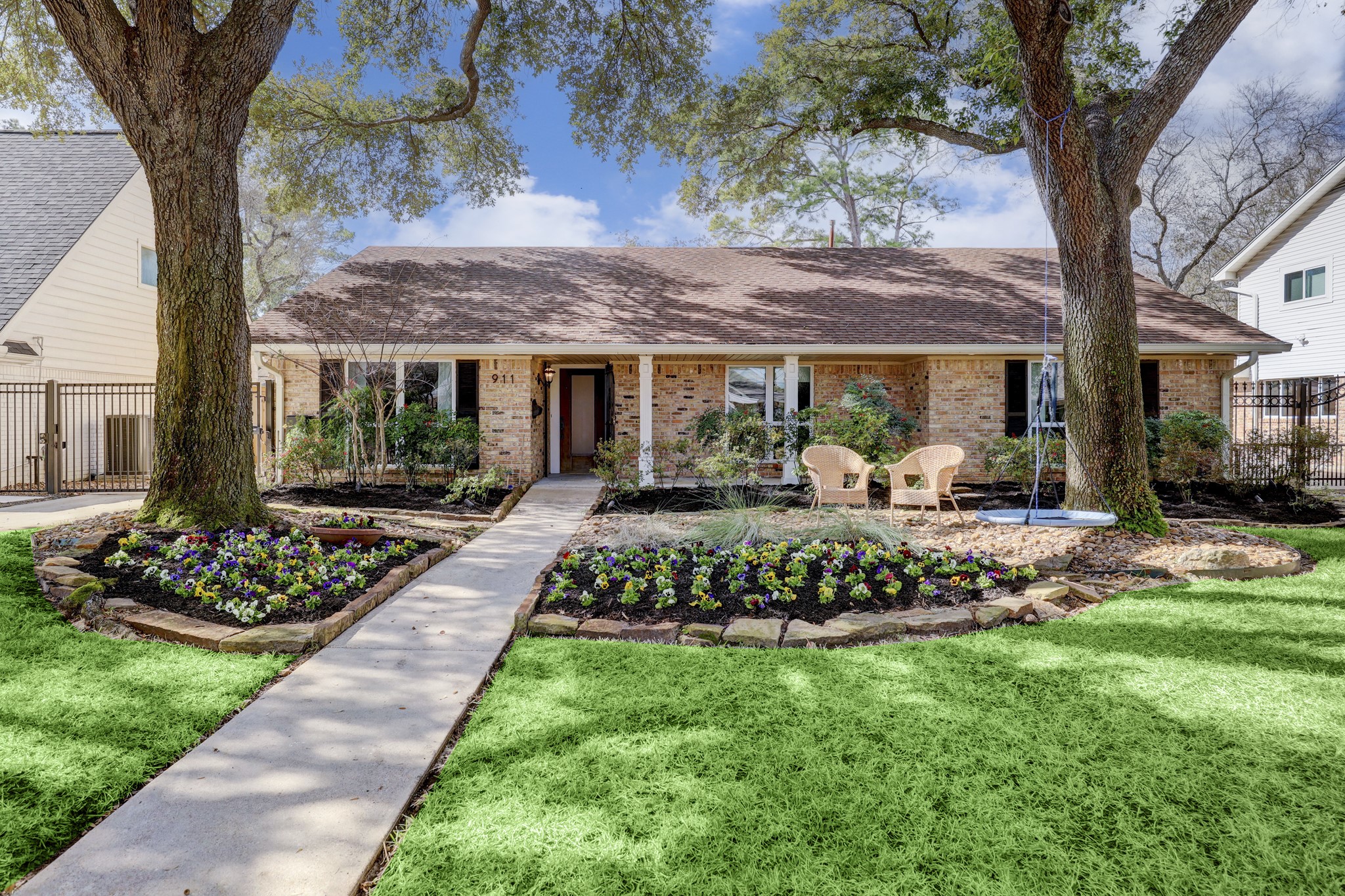911 Bethlehem Street Houston TX 77018