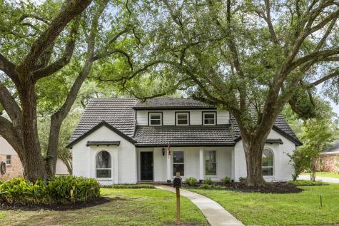 11423 Valley Stream Drive Houston TX 77043