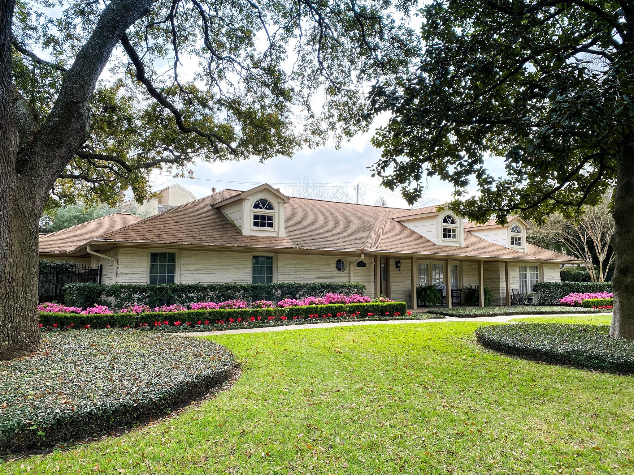 5625 Cedar Creek Drive Houston TX 77056